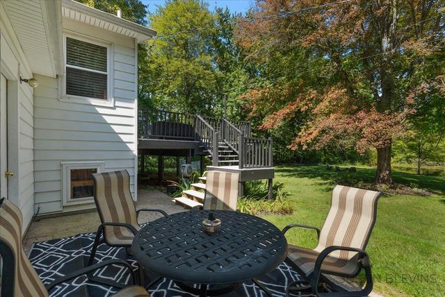 1009 Fonger Street, Sparta, MI 49345