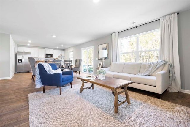 1077 Bergamot Road, Bloomingdale, GA 31302