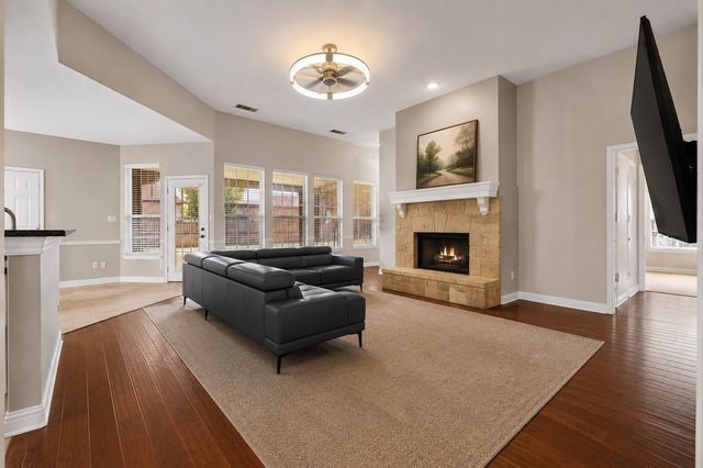 1001 Lochness Lane, Garland, TX 75044