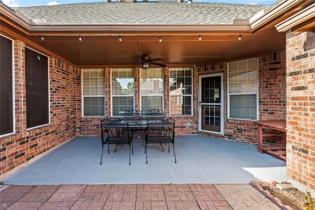 1001 Lochness Lane, Garland, TX 75044