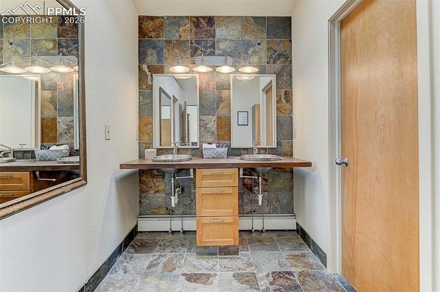 5330 Aubrey Way, Colorado Springs, CO 80919