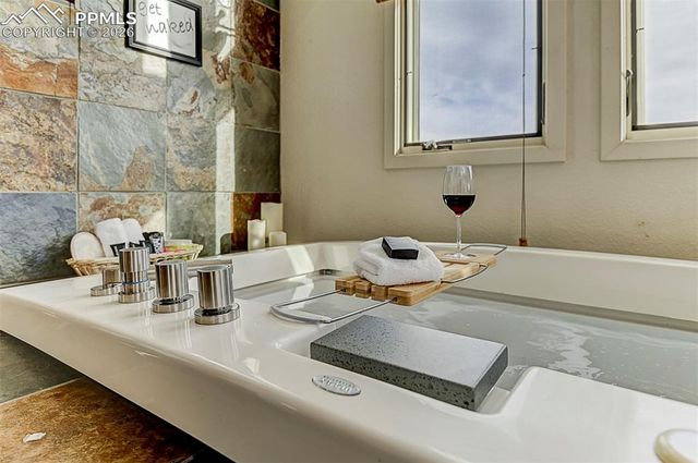 5330 Aubrey Way, Colorado Springs, CO 80919