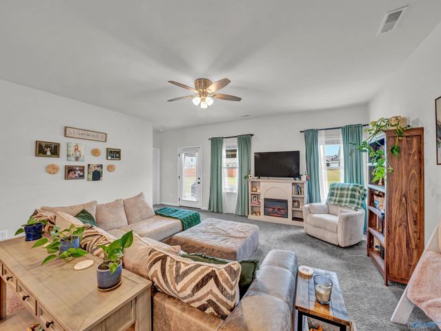 27111 Rabbit Run, Athens, AL 35613