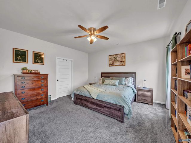 27111 Rabbit Run, Athens, AL 35613
