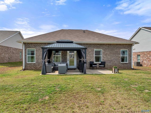27111 Rabbit Run, Athens, AL 35613
