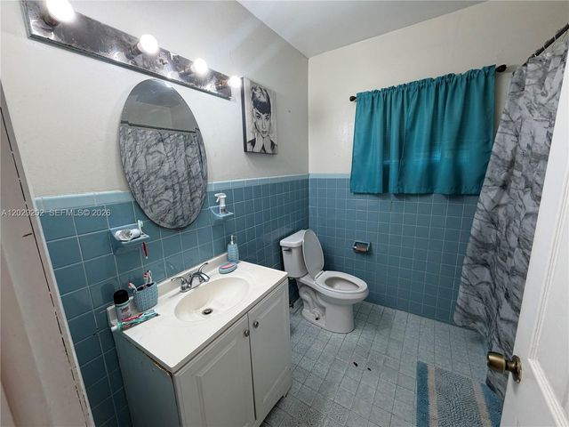 3245 NW 34th Street, Miami, FL 33142