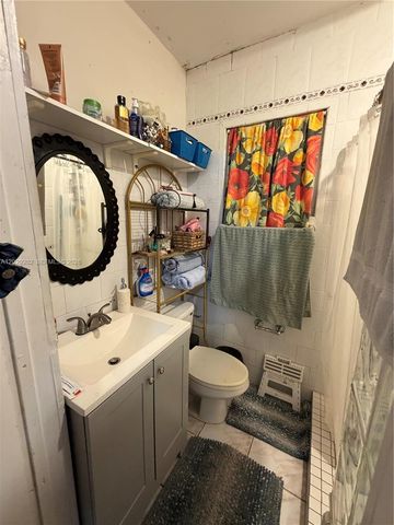 3245 NW 34th Street, Miami, FL 33142