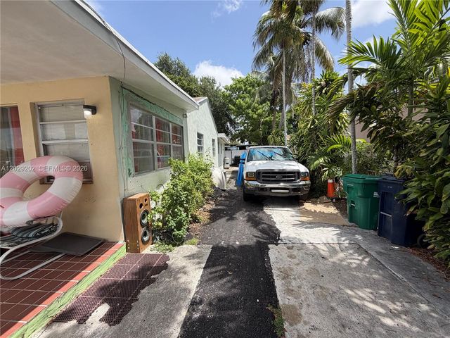 3245 NW 34th Street, Miami, FL 33142