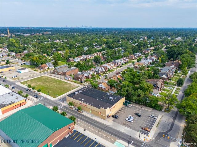 16809 Woodingham Drive, Detroit, MI 48221