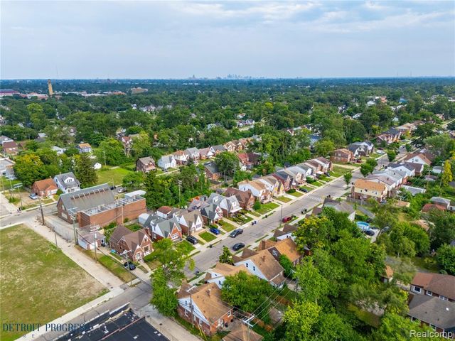 16809 Woodingham Drive, Detroit, MI 48221