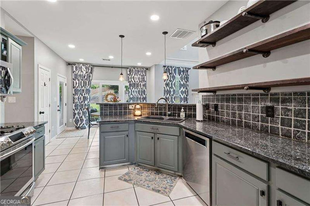 4564 Bogan Gates Trail, Buford, GA 30519 — photo 4