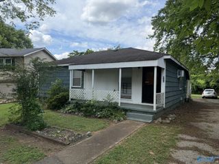 432 S South Plymouth Road NW, Huntsville, AL 35811