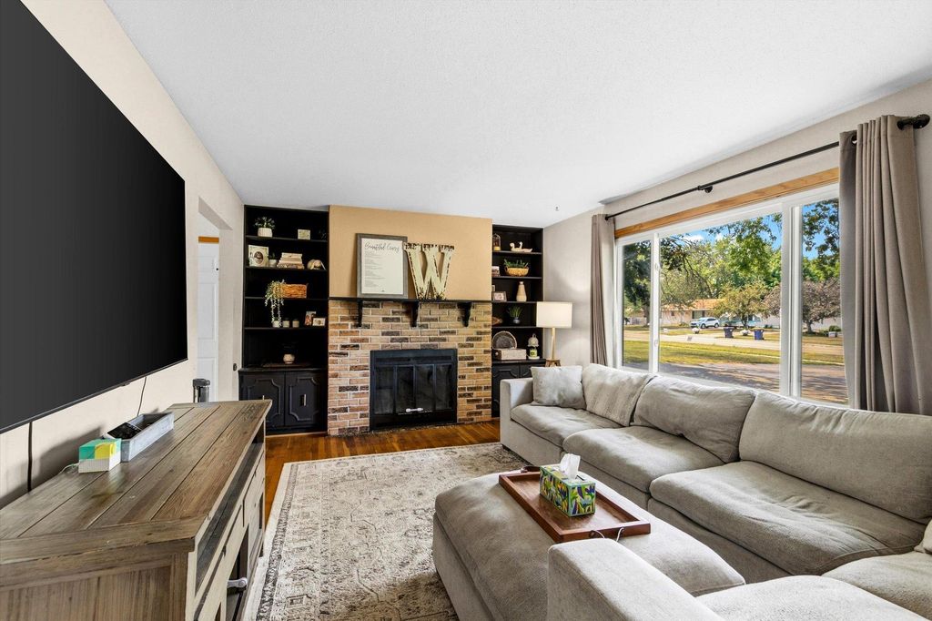 16546 Flagstaff Avenue W, Rosemount, MN 55068 — exterior