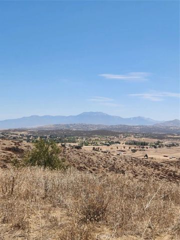 0 Intrepid, Hemet, CA 92544