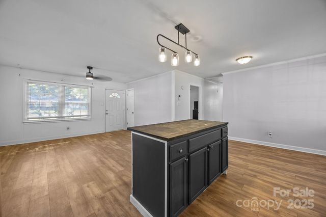 976 Ten Oaks Drive, Lancaster, SC 29720