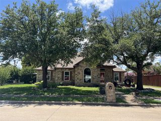 3305 Bridgewater Drive, Rowlett, TX 75088
