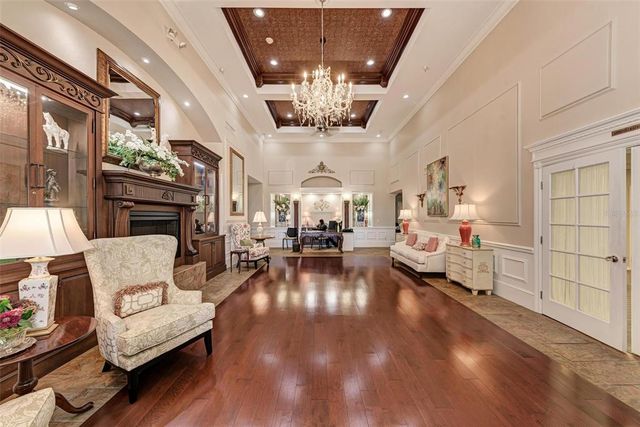 6303 GREEN OAK CIRCLE, Bradenton, FL 34203