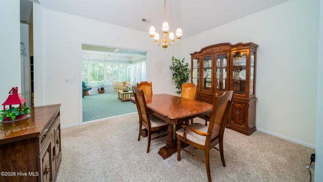 279 Ravennaside Drive NW, Calabash, NC 28467