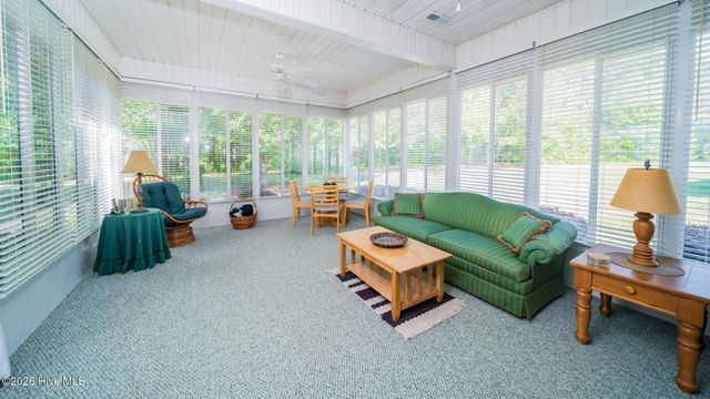 279 Ravennaside Drive NW, Calabash, NC 28467