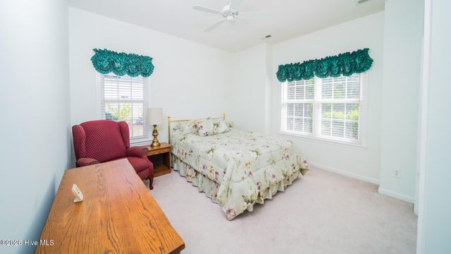 279 Ravennaside Drive NW, Calabash, NC 28467