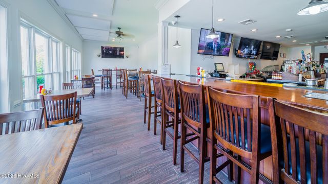 279 Ravennaside Drive NW, Calabash, NC 28467