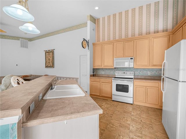 4156 LIMERICK DRIVE, Lake Wales, FL 33859