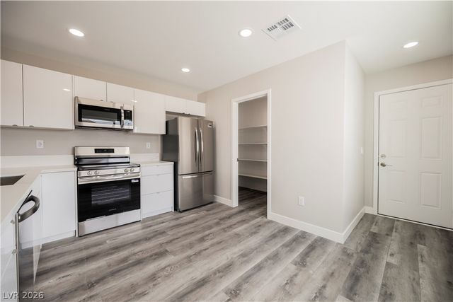581 Valiant Avenue, Pahrump, NV 89060