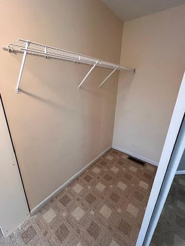 4816 Dartmouth Drive, Burlington, KY 41005