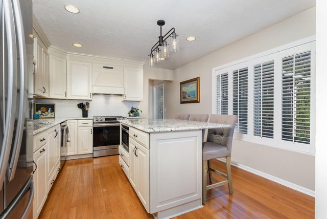 4816 Dartmouth Drive, Burlington, KY 41005