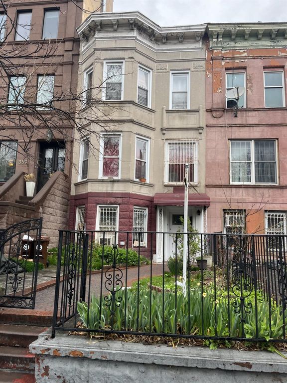 361 Eastern Parkway, Brooklyn, NY 11216