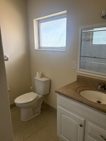 2511 W Barkley Dr Drive W F, West Palm Beach, FL 33415