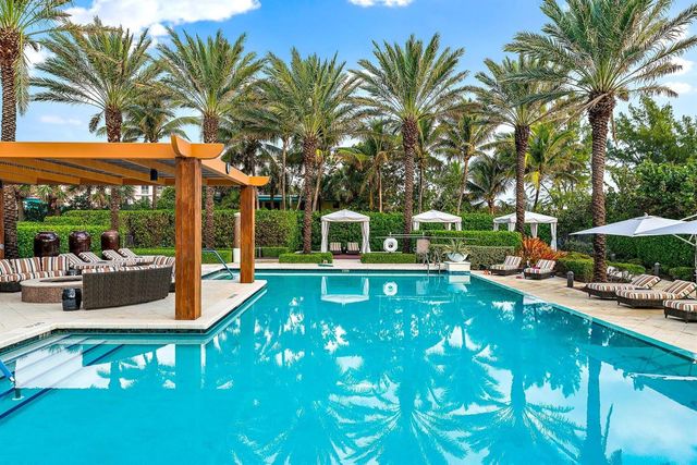155 Ocean Avenue 502, Palm Beach Shores, FL 33404