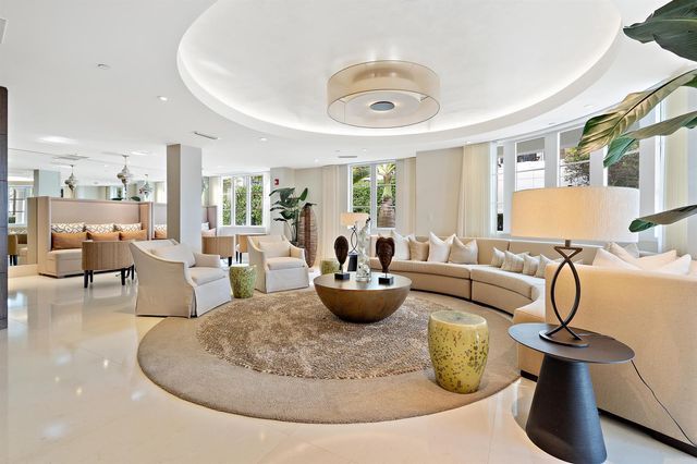 155 Ocean Avenue 502, Palm Beach Shores, FL 33404