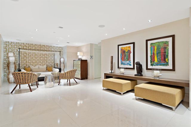 155 Ocean Avenue 502, Palm Beach Shores, FL 33404