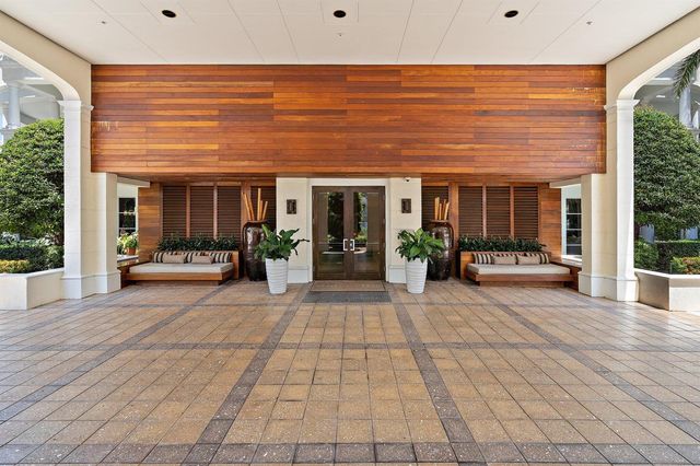 155 Ocean Avenue 502, Palm Beach Shores, FL 33404