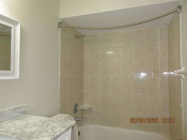 185 SEABREEZE CIRCLE, Kissimmee, FL 34743