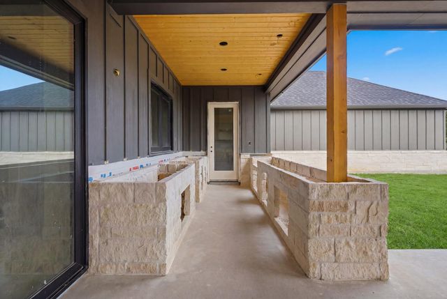 5672 Mill Water Court, Bryan, TX 77808
