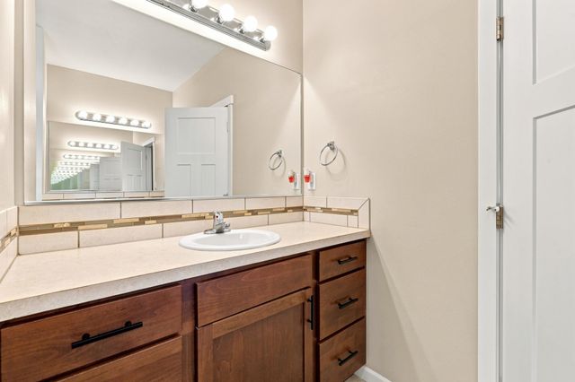 3014 S CUSTER Ln, Spokane, WA 99223