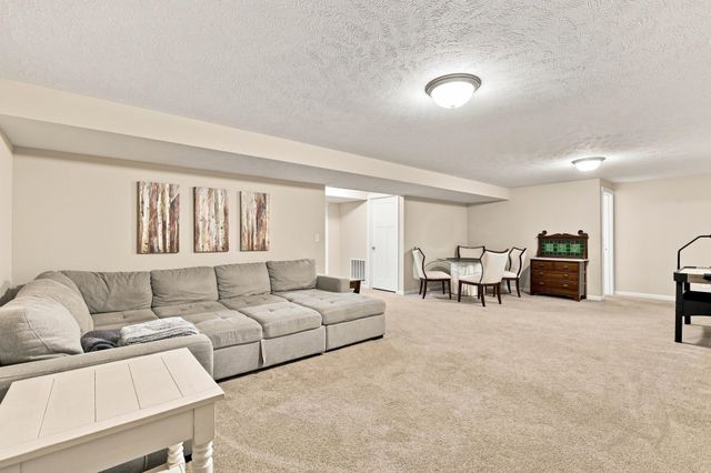 3014 S CUSTER Ln, Spokane, WA 99223