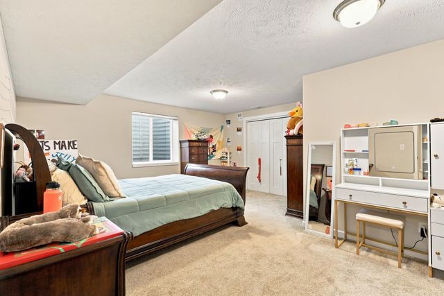 3014 S CUSTER Ln, Spokane, WA 99223