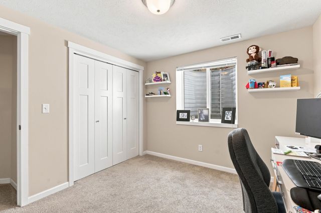 3014 S CUSTER Ln, Spokane, WA 99223