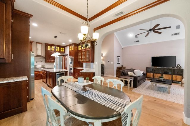 3400 Wild Oaks Court, Burleson, TX 76028