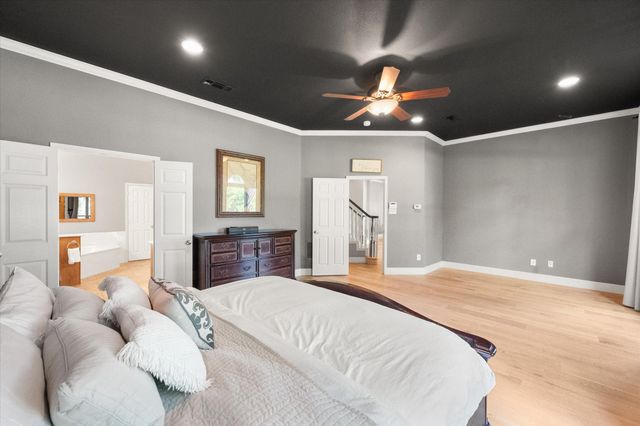 3400 Wild Oaks Court, Burleson, TX 76028