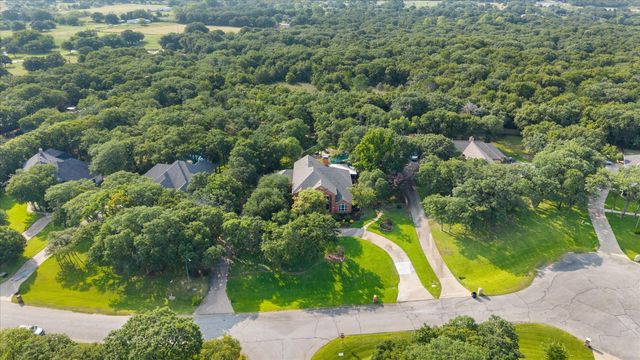3400 Wild Oaks Court, Burleson, TX 76028