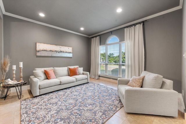 3400 Wild Oaks Court, Burleson, TX 76028