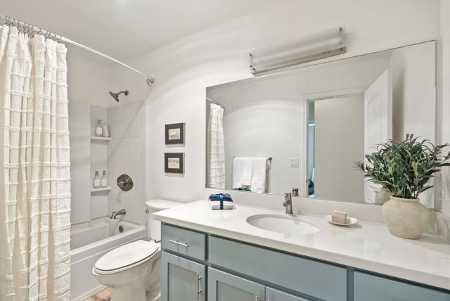755 14th Avenue 306, Santa Cruz, CA 95062