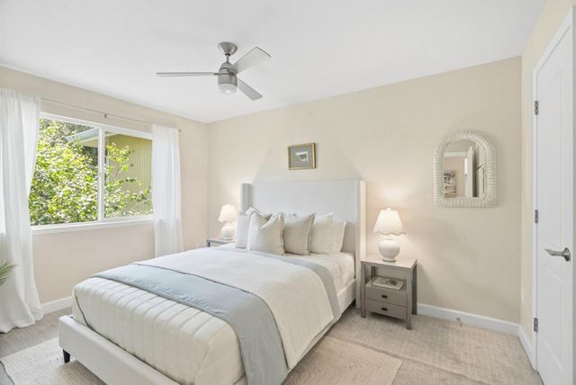 755 14th Avenue 306, Santa Cruz, CA 95062