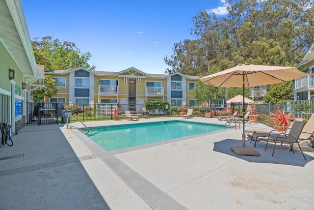 755 14th Avenue 306, Santa Cruz, CA 95062
