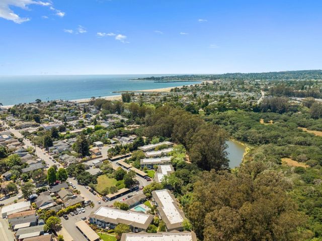 755 14th Avenue 306, Santa Cruz, CA 95062