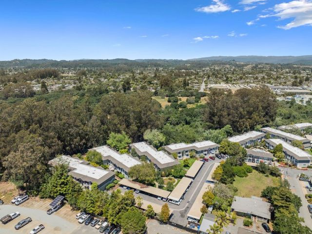 755 14th Avenue 306, Santa Cruz, CA 95062